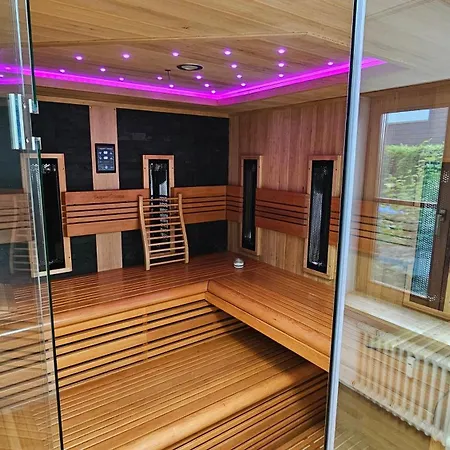 Seepanorama أونينغين